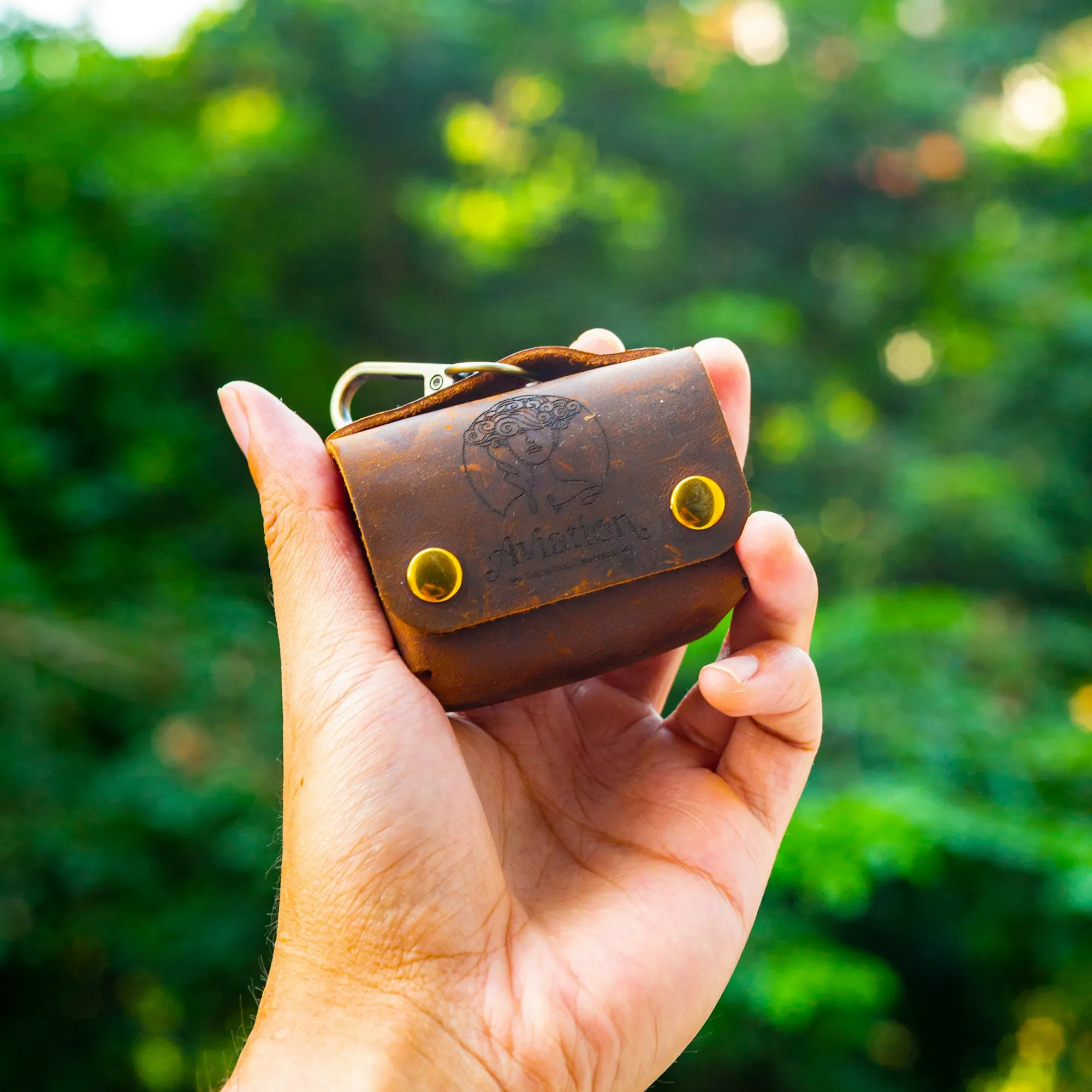Cosmetic bag